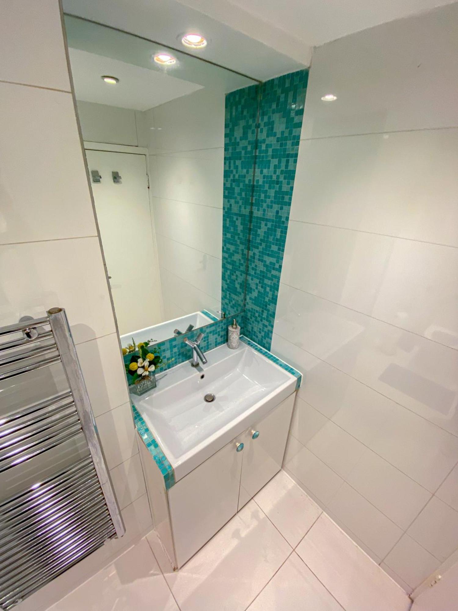 3 Bedroom Flat With Sauna 2,5 Bath, Sloane Square, Chelsea, London Exterior photo